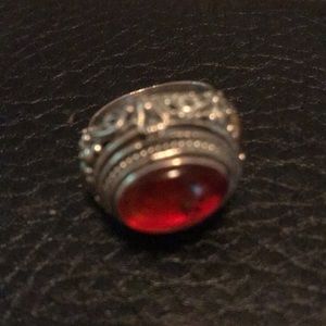 Poison ring